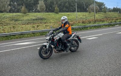 Motor praktijkexamen in Voorburg: Voorbereiding en tips.​​